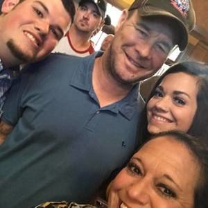 Meet your Posher, Nikki